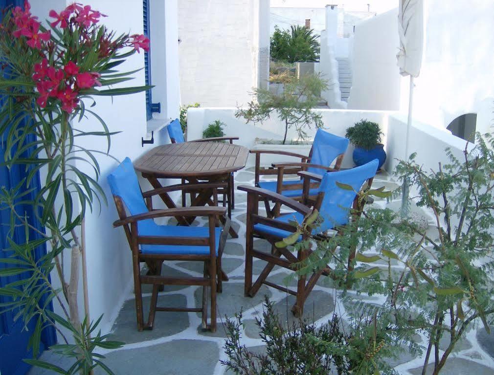 Athina'S Blue Studios Náousa Eksteriør billede