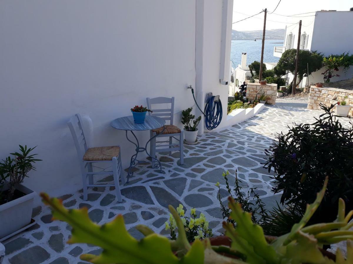 Athina'S Blue Studios Náousa Eksteriør billede